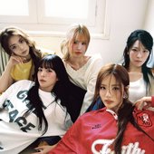 Harper’s BAZAAR Korea