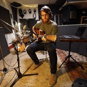 Callider bei Aufnahmen im Roony Road Studio in Nürnberg.