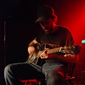 ALIX > Frank (Bass/Slide Guitar)