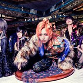 126668-qjackthe-group-photo.jpg