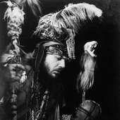5a41026e6e993c786f35526f53aa60eb18-11-dr-john-headdress-70s-3.2x.w710.jpg