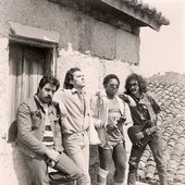 los suaves (ES).jpg