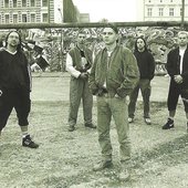 Infront - hardcore.jpg