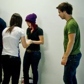 Elektra entregando presente para Hayley Williams!