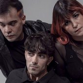 V-V-V-Trippin-you-entrevista.jpg