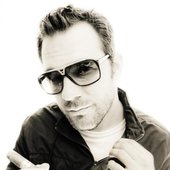 Ian Carey