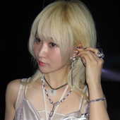 乃紫 (noa)