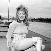 Emma Rede (Jackie Lee)