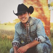 aaron watson.jpg