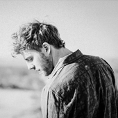 Andrew Belle