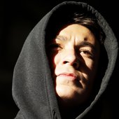 EqctwNMTvO4.jpg