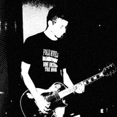 Renato Andrade (Guitarra e Back Vocal)