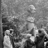 Langnek1966.jpg