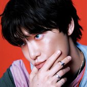 COSMOPOLITAN KOREAN