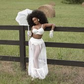 KHIA - GROWN WOMAN