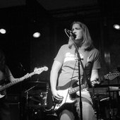 Hard Knox Grill B&W