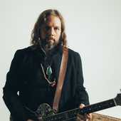 Rich-Robinson_profile-spotify_1000x667px.png