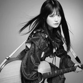 b&w