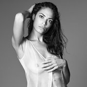 Elodie-foto-nel-calendario-Pirelli-1024x1024.jpg
