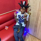 IMG_20210423_214957.jpg