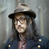 Sean-Lennon.jpg