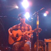 Performing as the Dodos