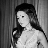 b&w