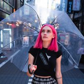 Have you guys checked my featuring with @kyo_officiel ? So proud of it, such a bucket list moment 🗼  📸 (and MV directed by) @stephaneridard