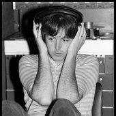 paul_tow_bw-480x690.jpg