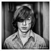 square-portrait-jacco-gardner