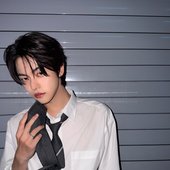 lee leo idol