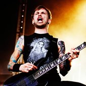 Jona Weinhofen