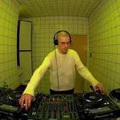 DJ Mantis