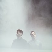 ODESZA-press-photo-cr-Tonje-Thilesen-2017-billboard-1548.jpg