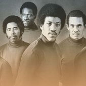 Commodores_32.jpg