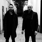 Press-shot-1-2018-lighter-version-3.jpg