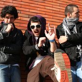 Stray, Darksunn & SlimCutz = MONSTRO ROBOT