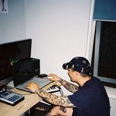 0022494448_10.jpg