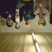 newPhotoCropAnd-upside-reColoured.jpg