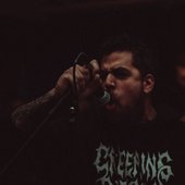 Maul at the Red Raven