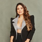 Simone