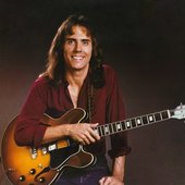 Larry Carlton_.JPG