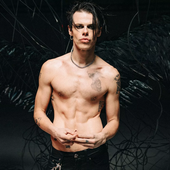 HELLO HEAVEN, HELLO | Tom Pallant