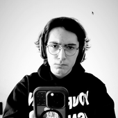 892x892