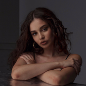 sabrina-claudio-(2).png