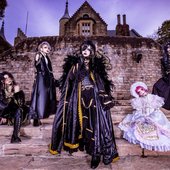 NETH PRIERE CAIN - Five Member Line-up