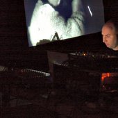 Live 2011-04-09