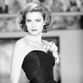 grace-kelly-in-black-gown-1954