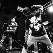 e34fc127-unnamed.jpg