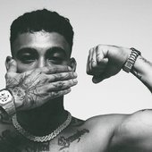 Uzi Youtube Pfp